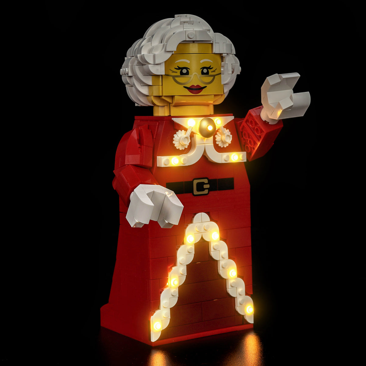 BrickBling Light Kit for LEGO Minifigures Up-Scaled Mrs. Claus Minifigure 40875
