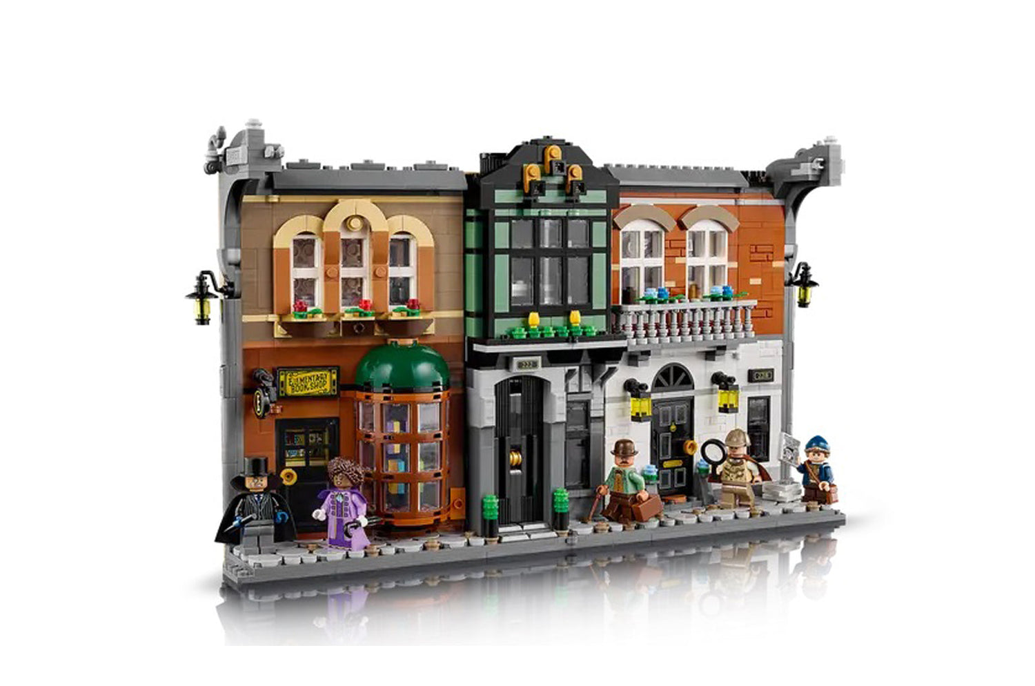 LEGO Sherlock Holmes: Book Nook 10351 set review - the perfect combination of puzzle fun and miniature London!