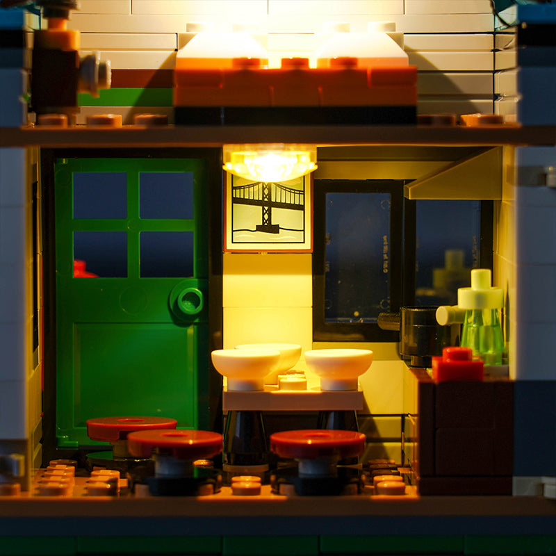 LEGO 31139 Creator 3-in-1 Cozy House - Entertainment Earth