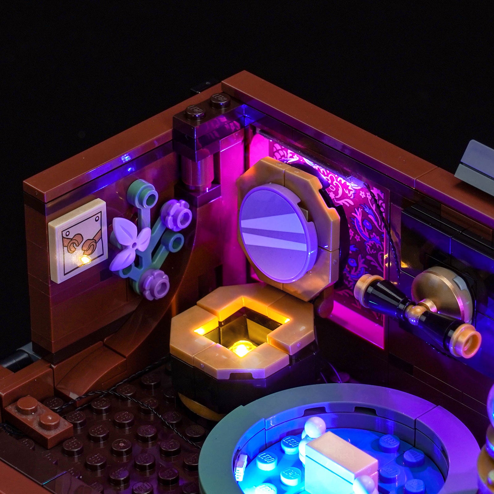 Kit d'éclairage BrickBling pour les ensembles LEGO Wednesday L'appartement de la Chose 76785