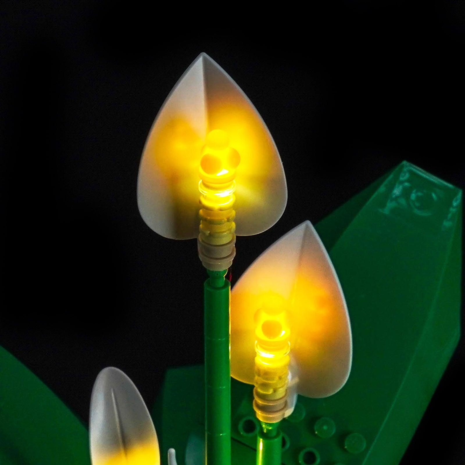 BrickBling Light Kit for LEGO The Botanical Collection Peace Lily 11504