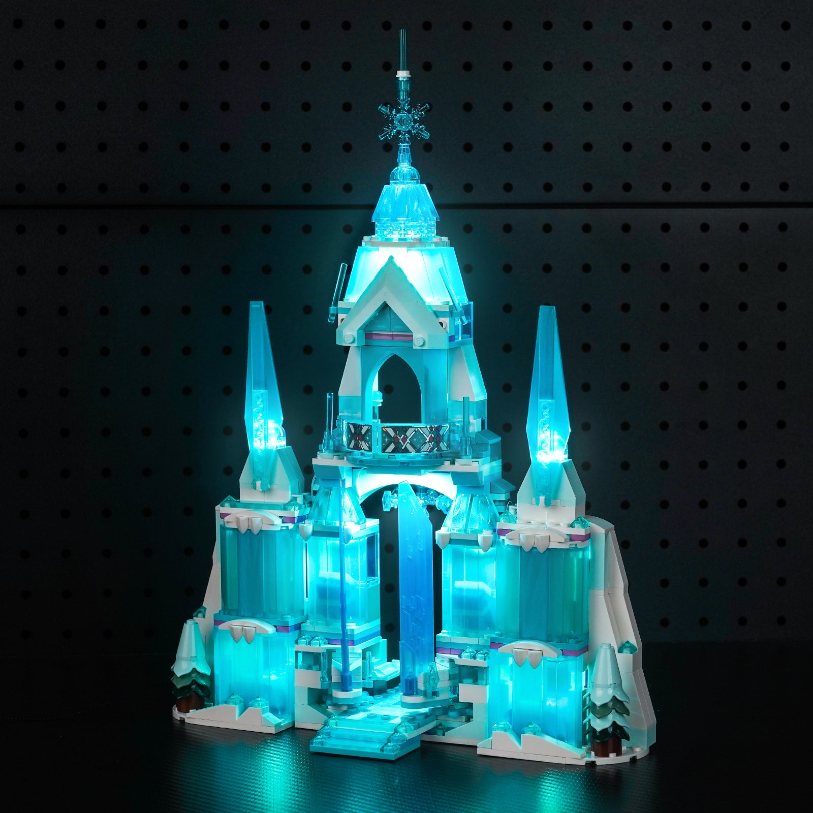 Lego elsa shops ice castle