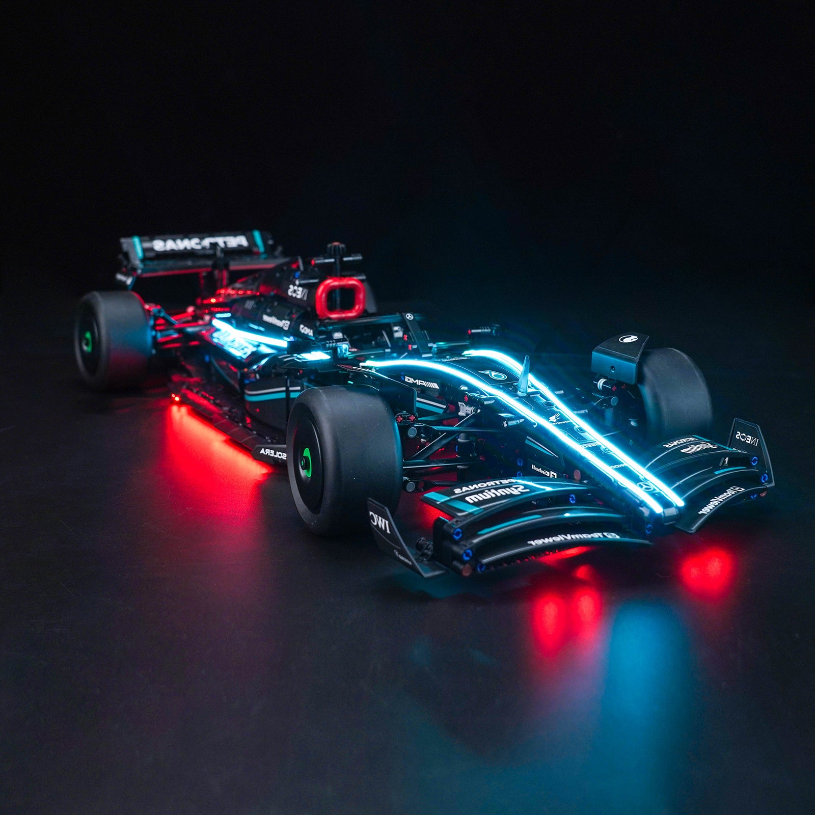 BrickBling Lichtset für LEGO Technic Mercedes-AMG F1 W14 E Performance 42171 GC Version