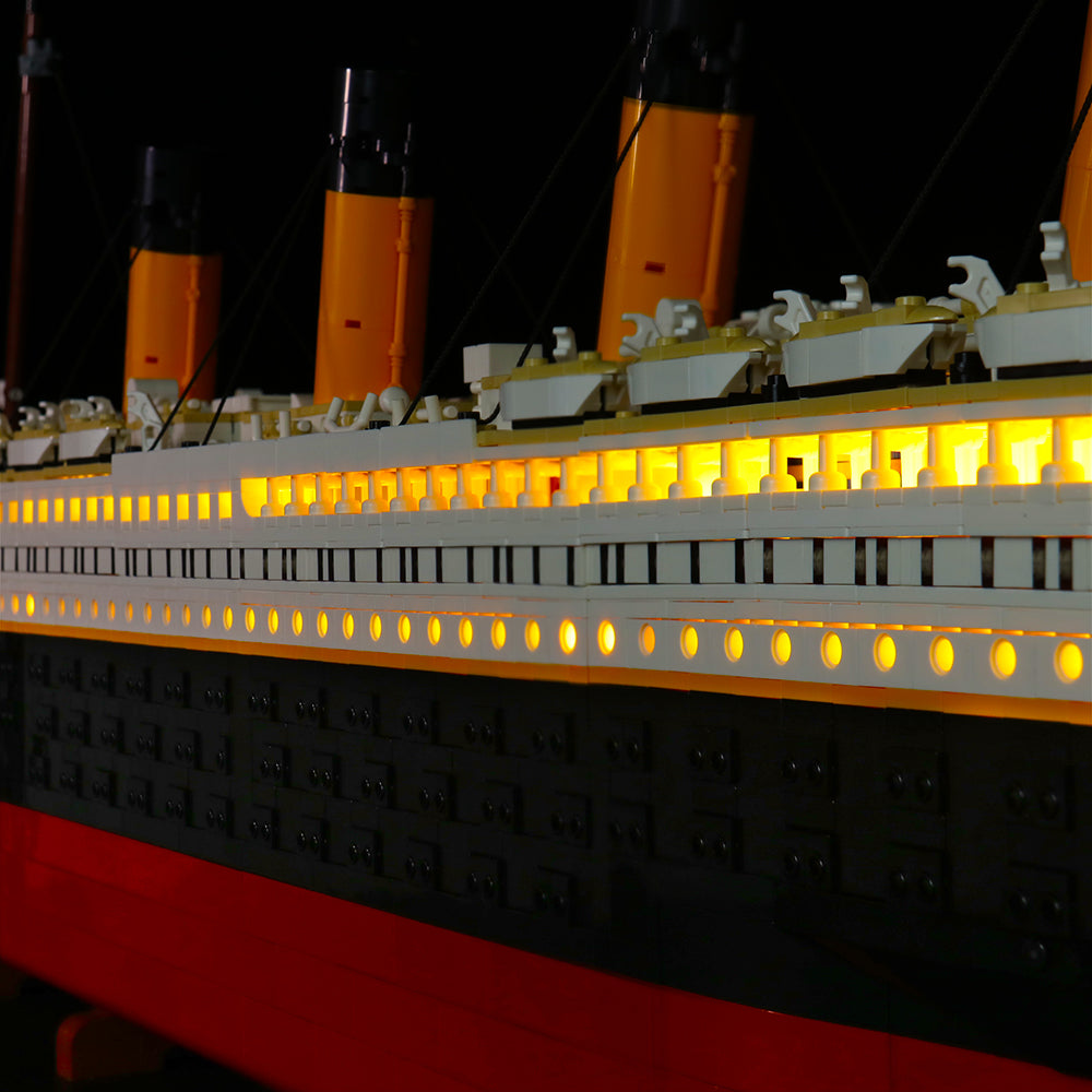 Kit d'éclairage BrickBling pour LEGO Titanic 10294