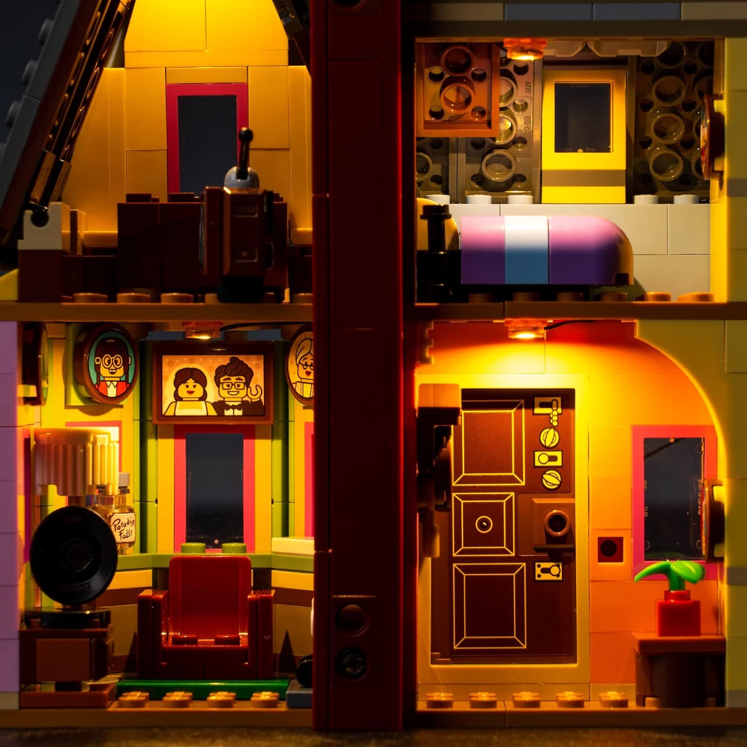 Kit d'éclairage BrickBling pour la maison LEGO Disney 'Up' 43217