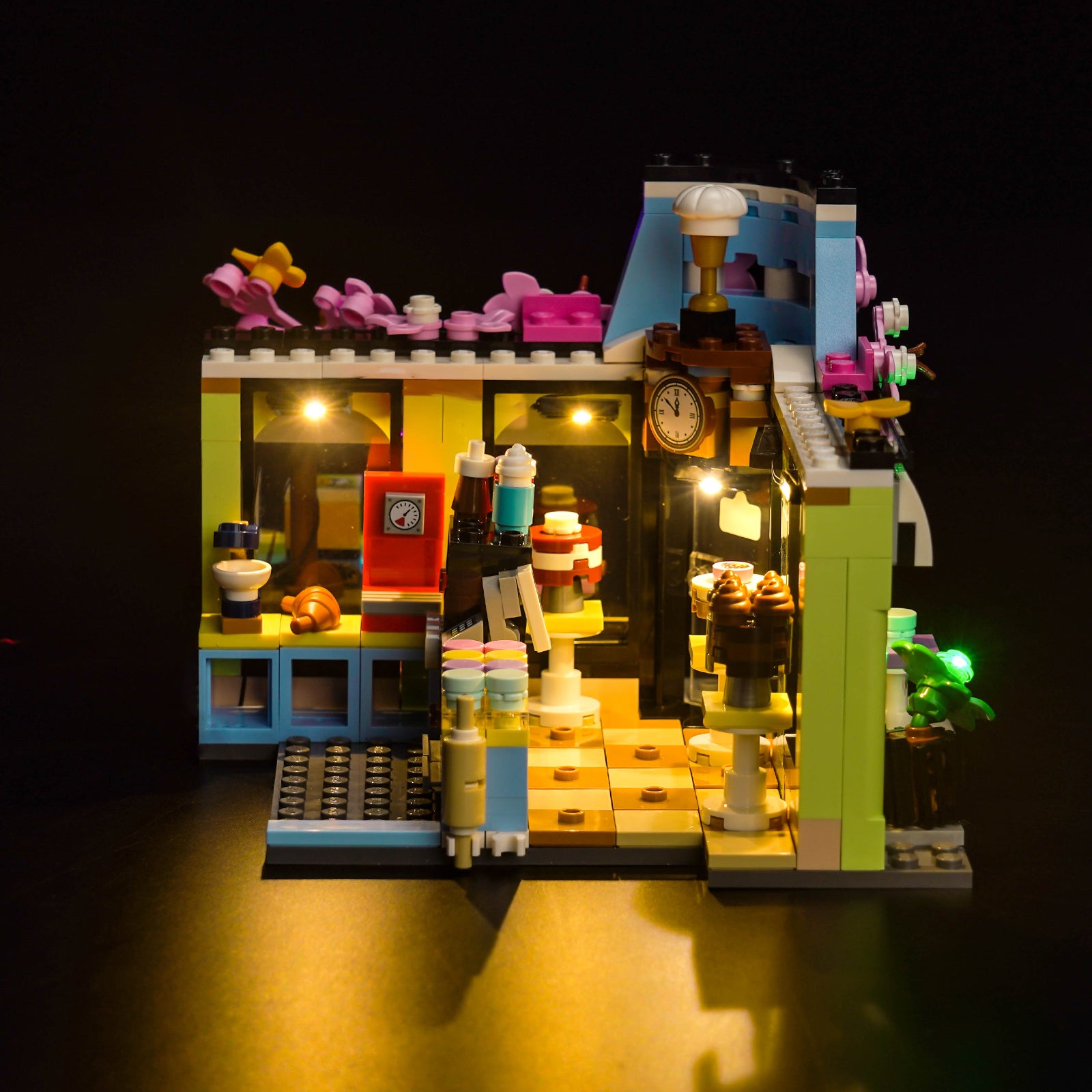 BrickBling Light Kit for LEGO Friends Heartlake City Café 42618