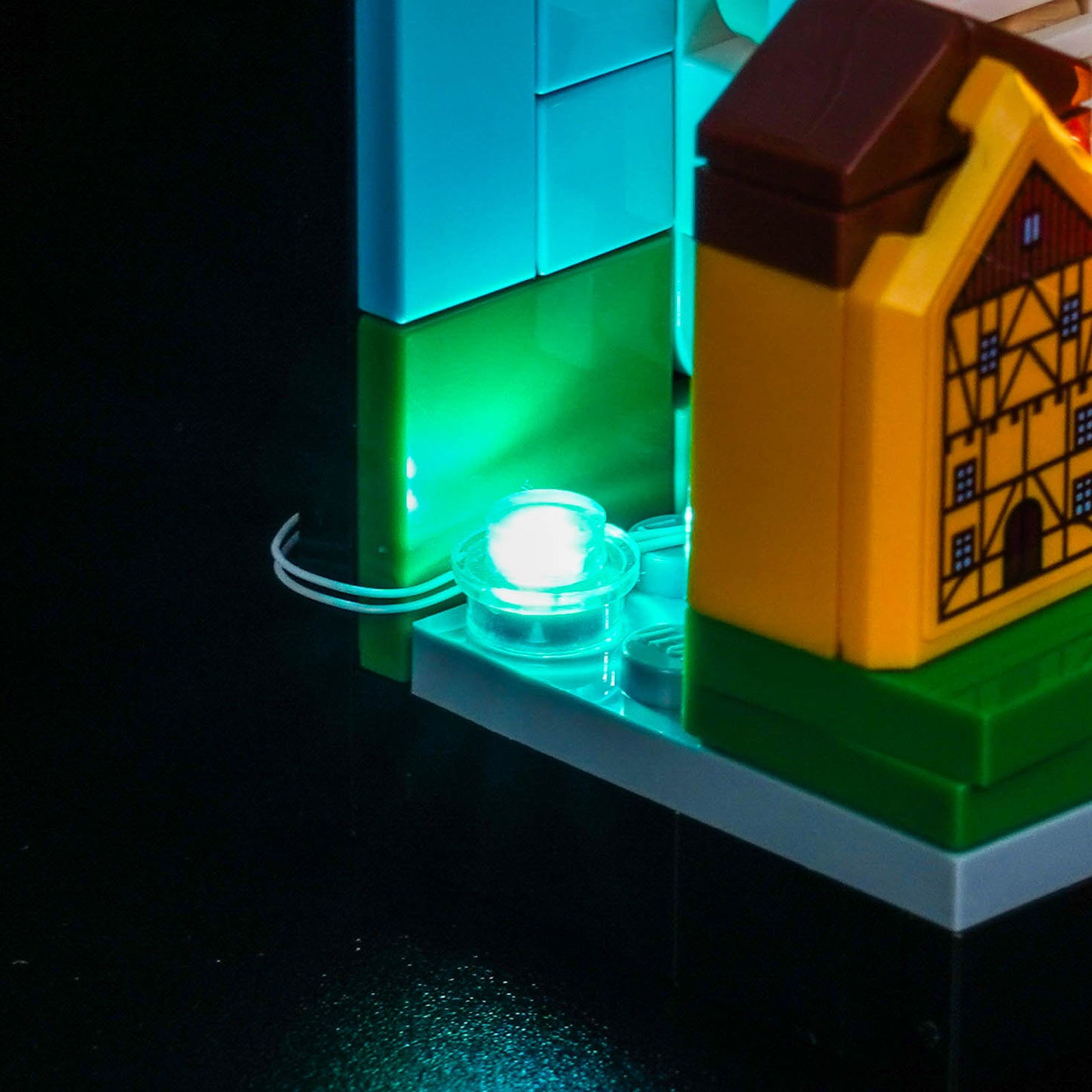 BrickBling Light Kit for LEGO Germany Postcard 40954