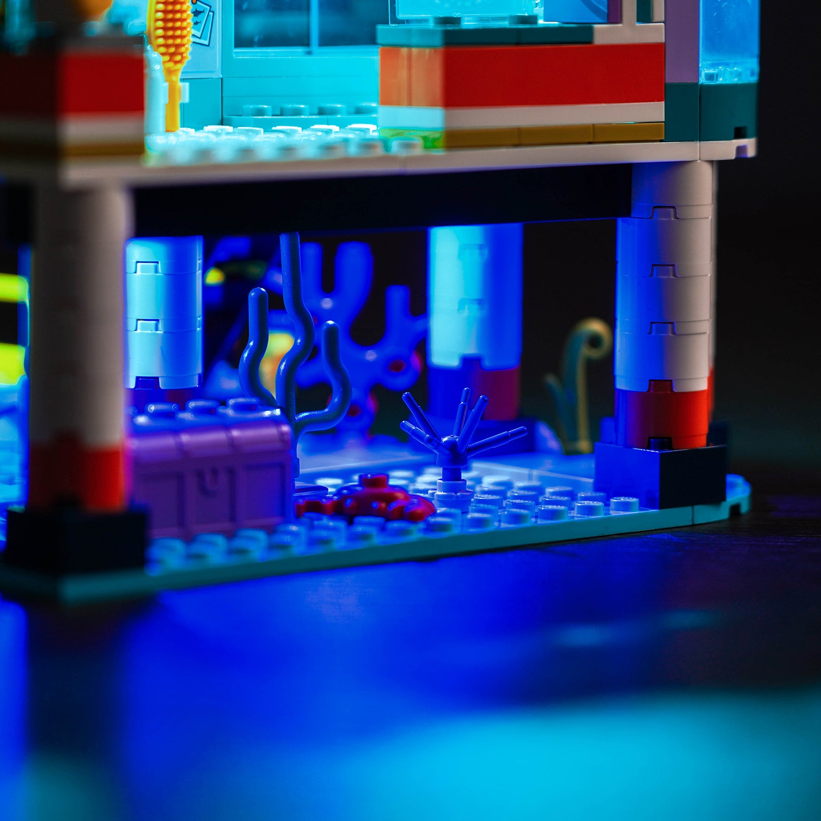 Kit d'éclairage BrickBling pour le centre de sauvetage en mer LEGO 41736