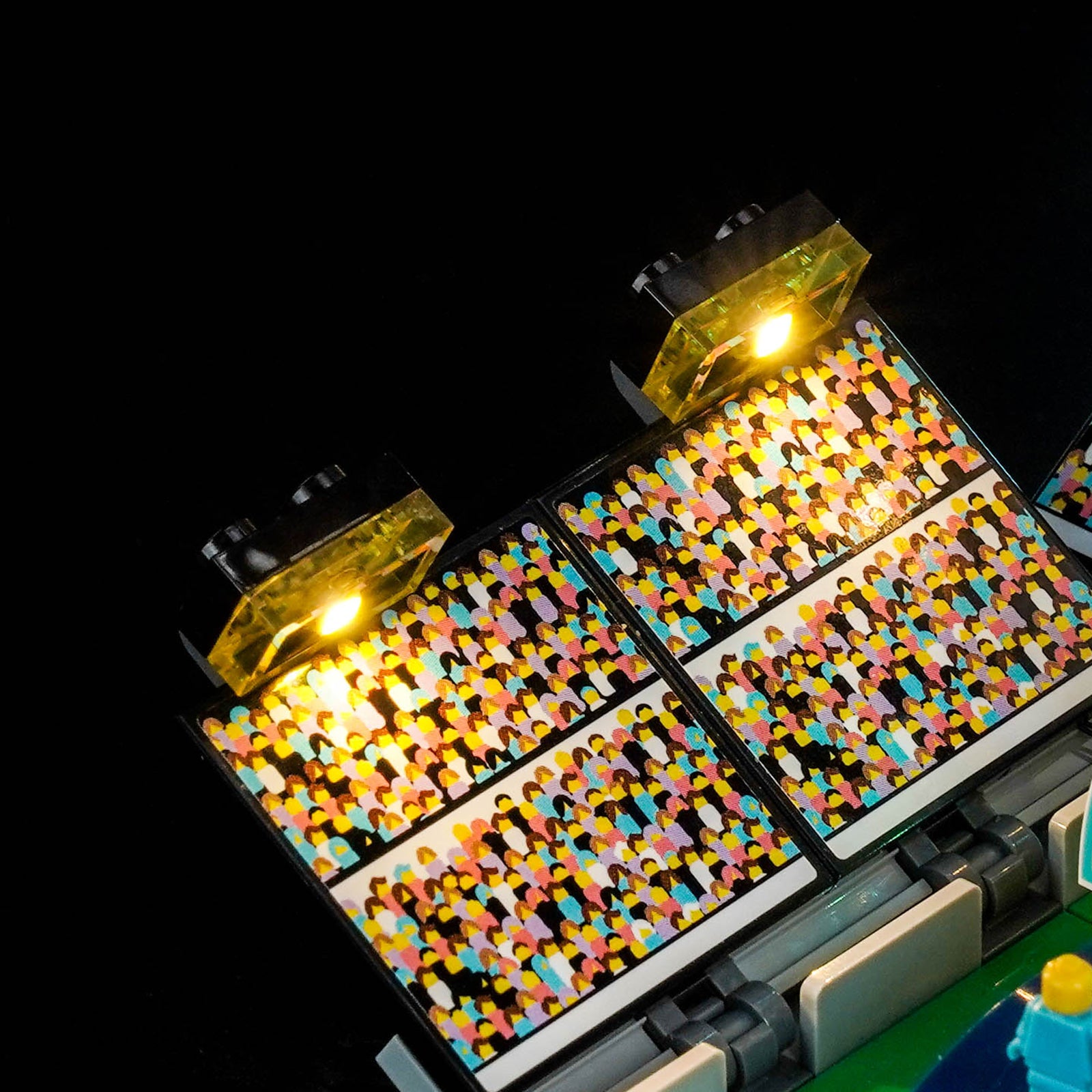 Kit d'éclairage BrickBling pour ballon de football LEGO Editions 43019