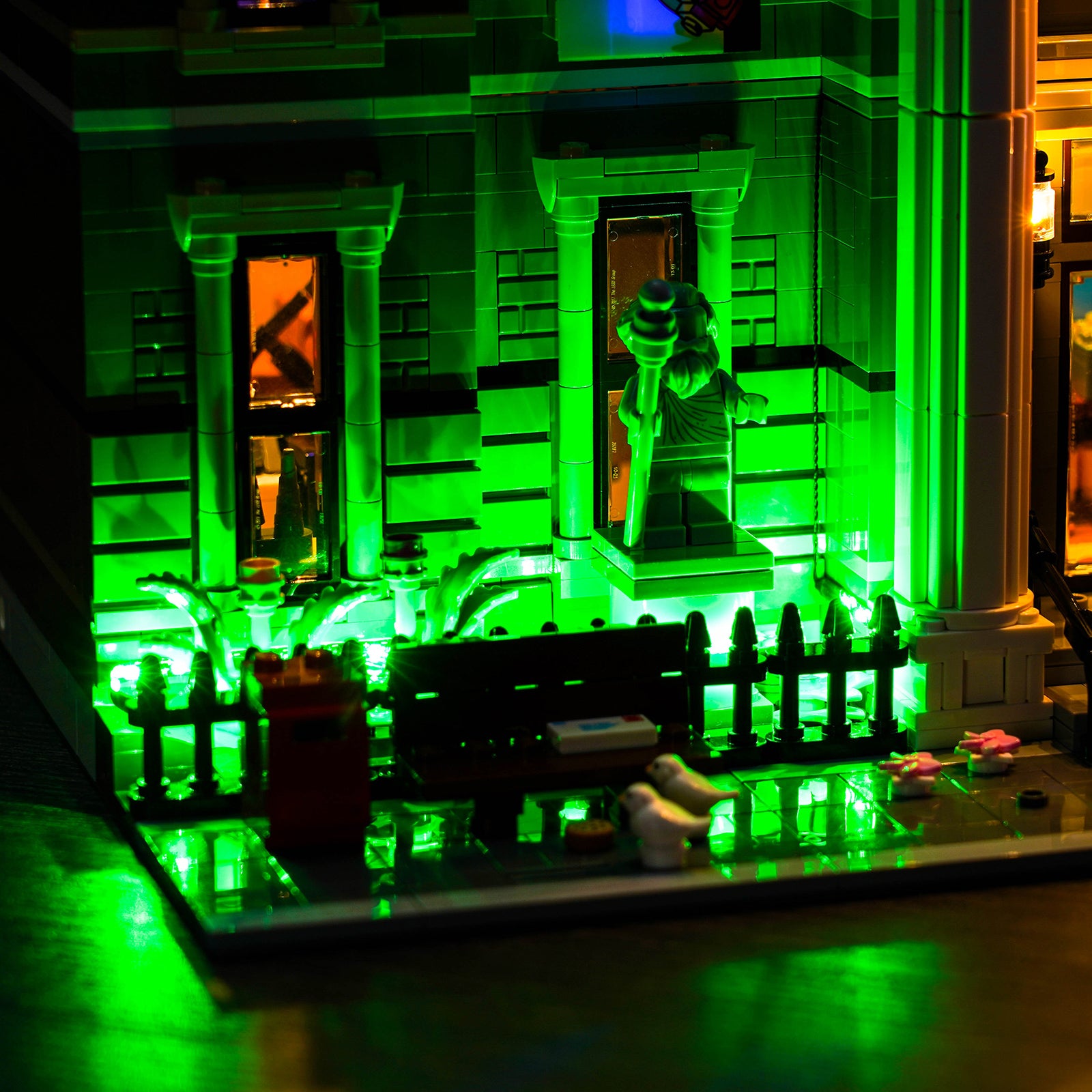 Lego haunted house online light kit