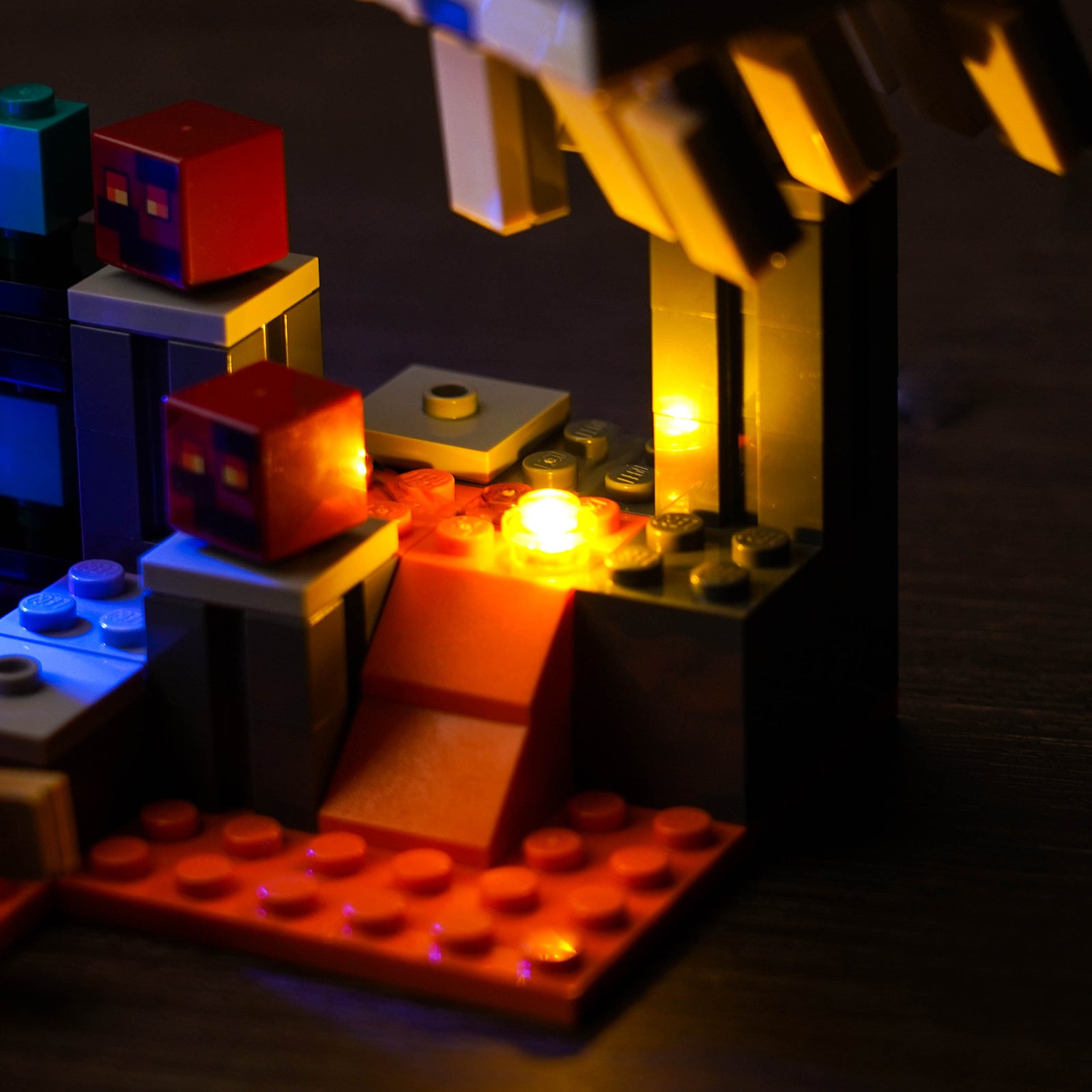 BrickBling Lichtset für LEGO Minecraft The Nether Portal Ambush 21255
