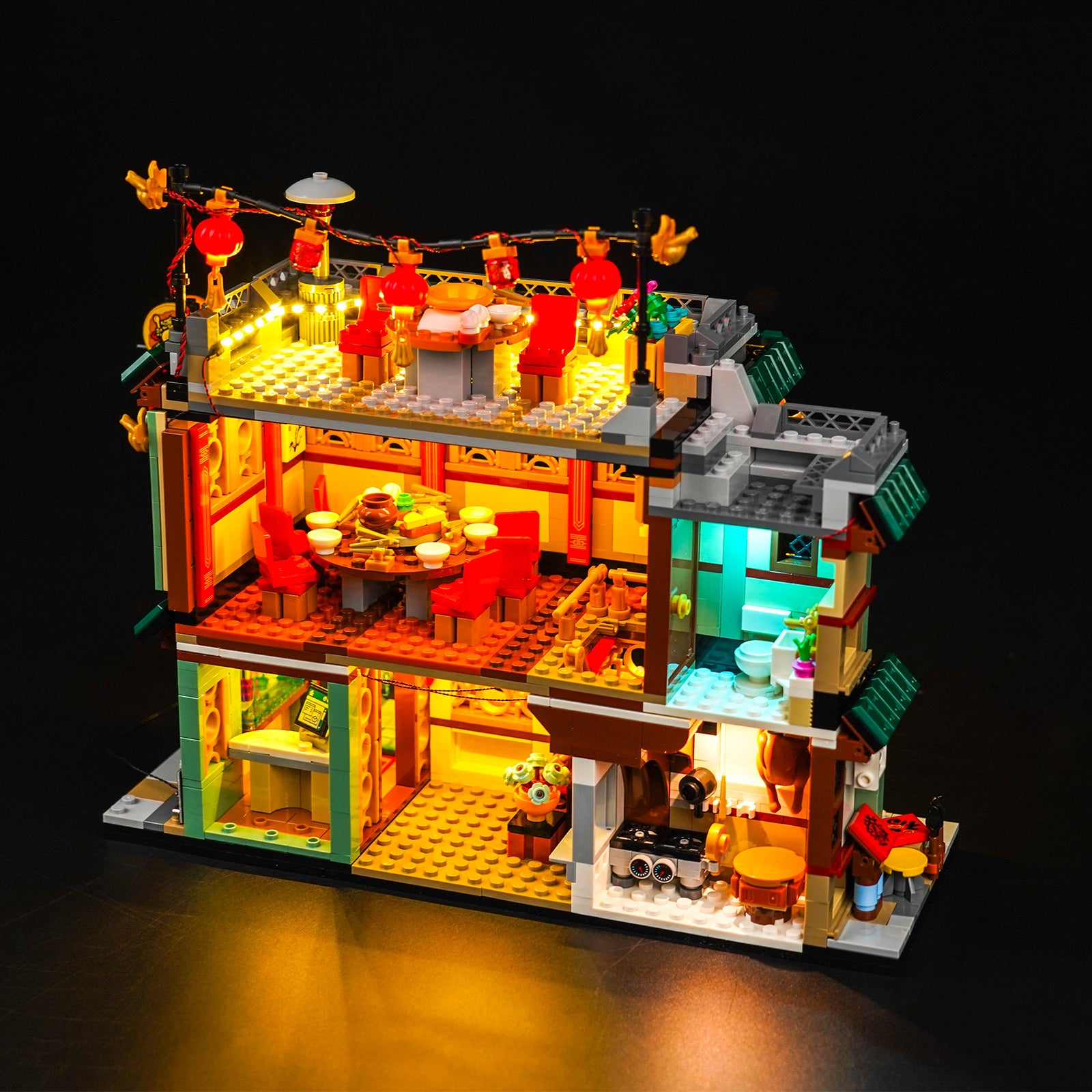 Light Up LEGO Family Reunion Celebration 80113 with BrickBling