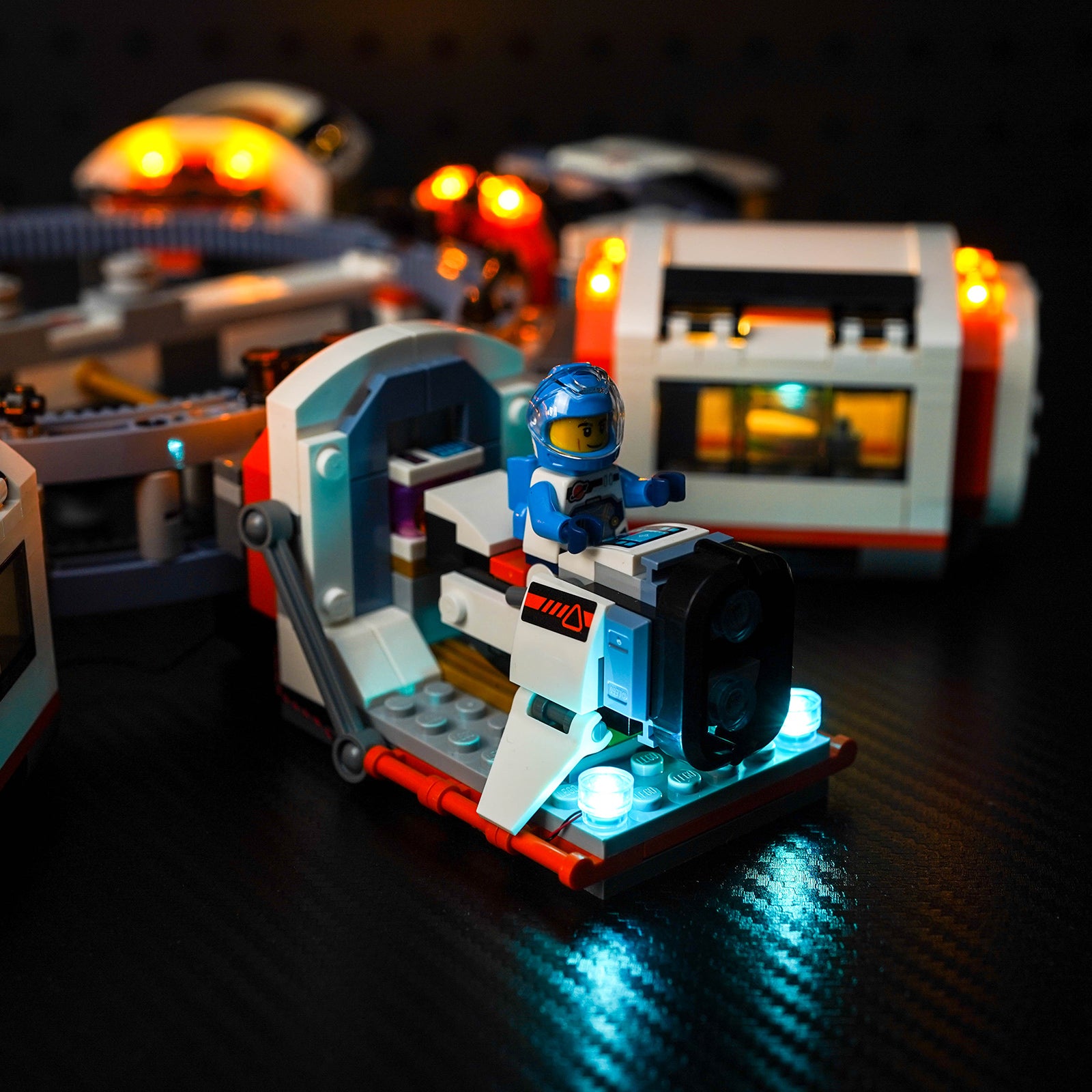 BrickBling Lichtset für LEGO City Modulare Raumstation 60433