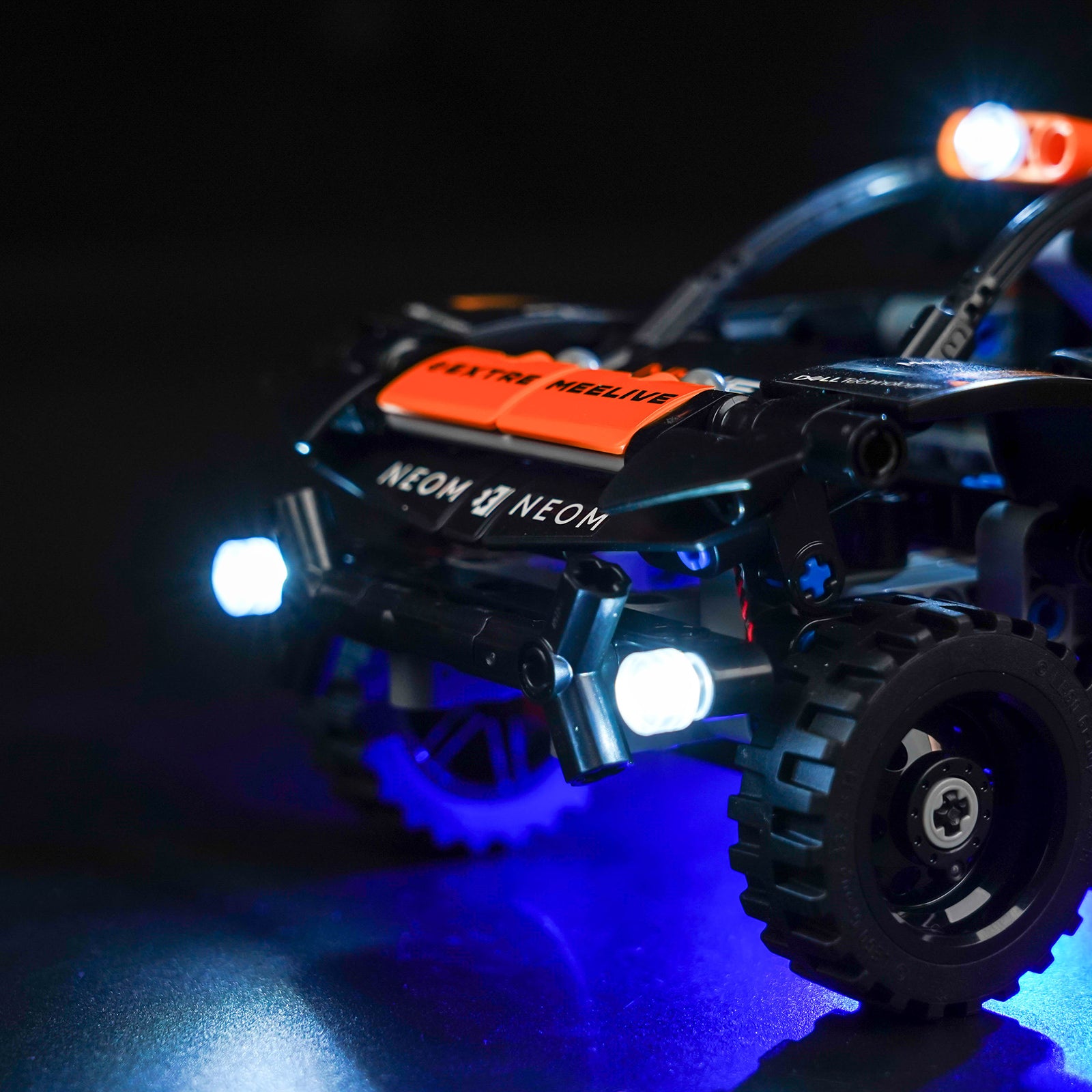 BrickBling Lichtset für LEGO NEOM McLaren Extreme E Rennwagen 42166