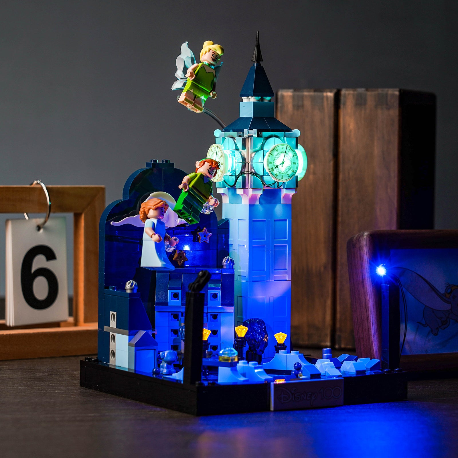 Kit d'éclairage BrickBling pour LEGO Disney Le vol de Peter Pan et Wendy au-dessus de Londres 43232