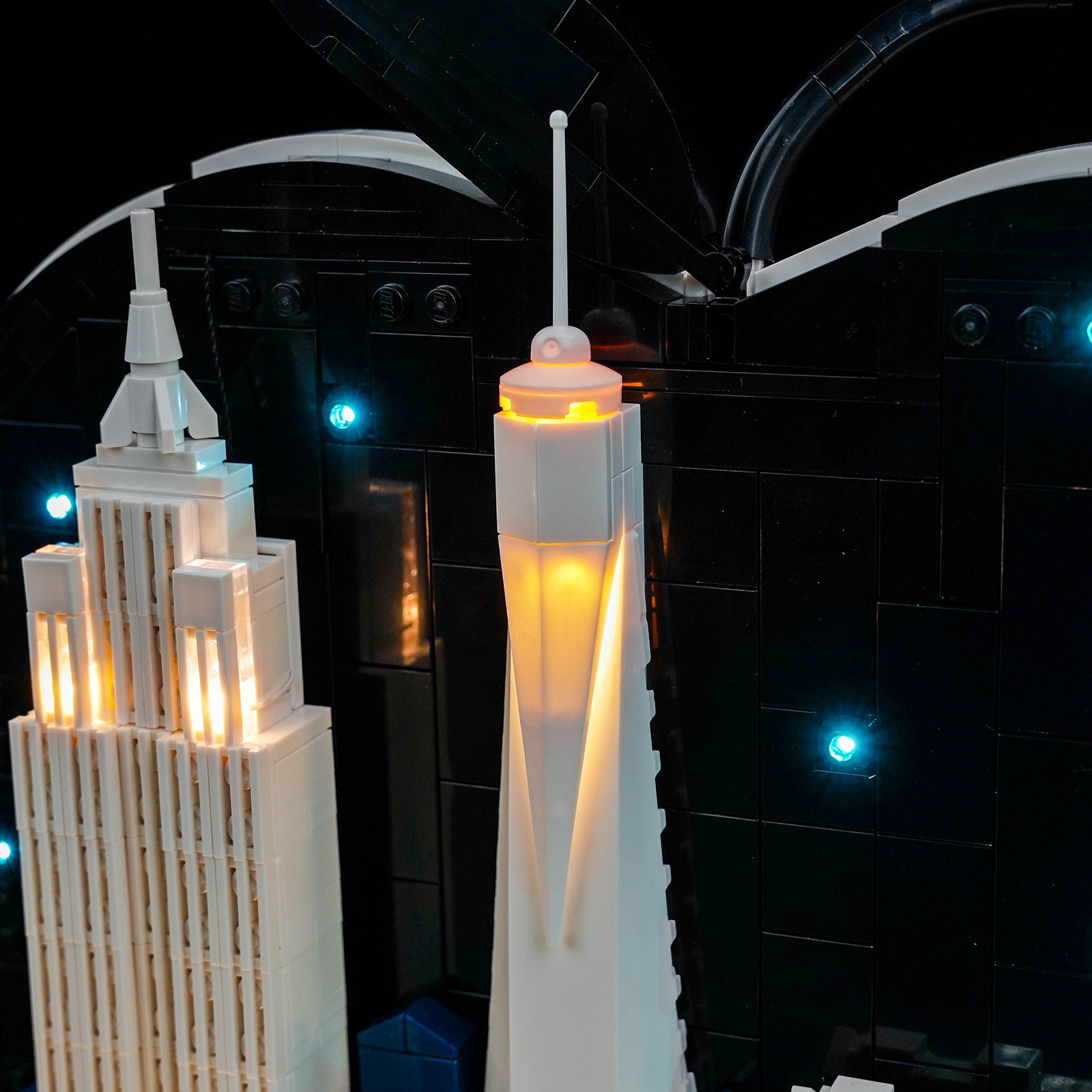 Kit d'éclairage BrickBling pour LEGO Architecture New York City – La Grosse Pomme 21066
