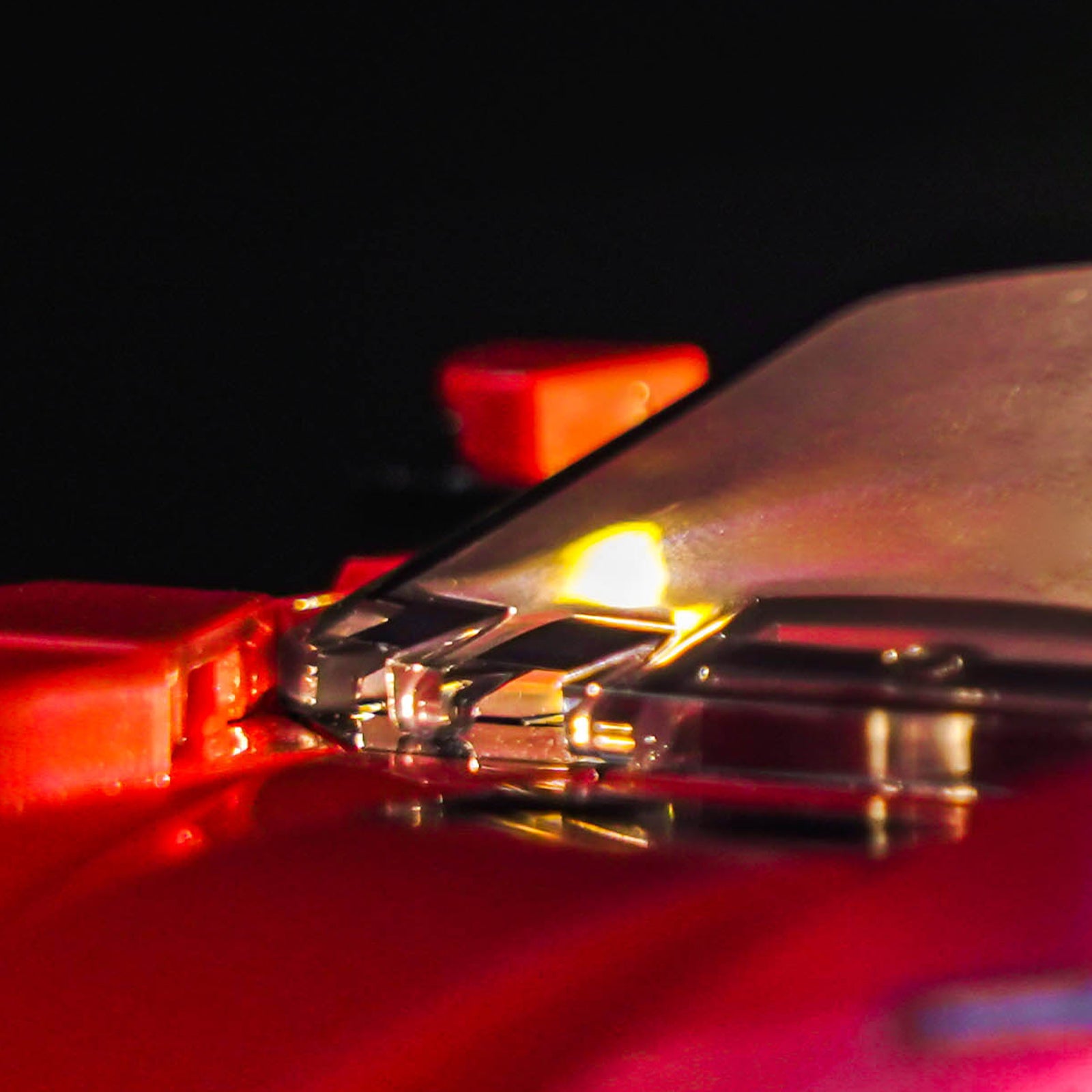 Kit d'éclairage BrickBling pour la voiture de sport LEGO Speed Champions Ferrari SF90 XX Stradale 77254