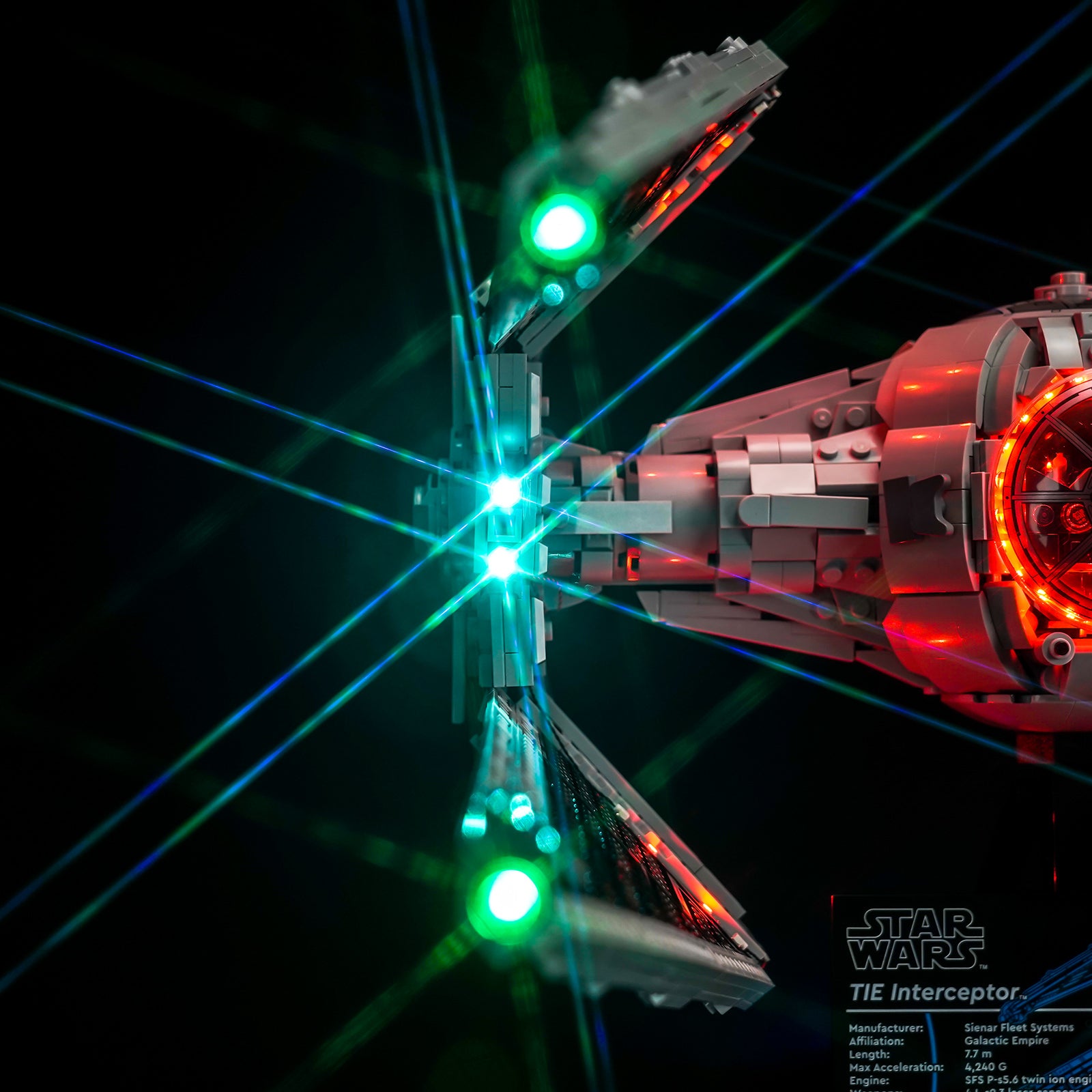 Details of the Lighting Effects for BrickBling Light Kit for LEGO Star Wars TIE Interceptor™ 75382