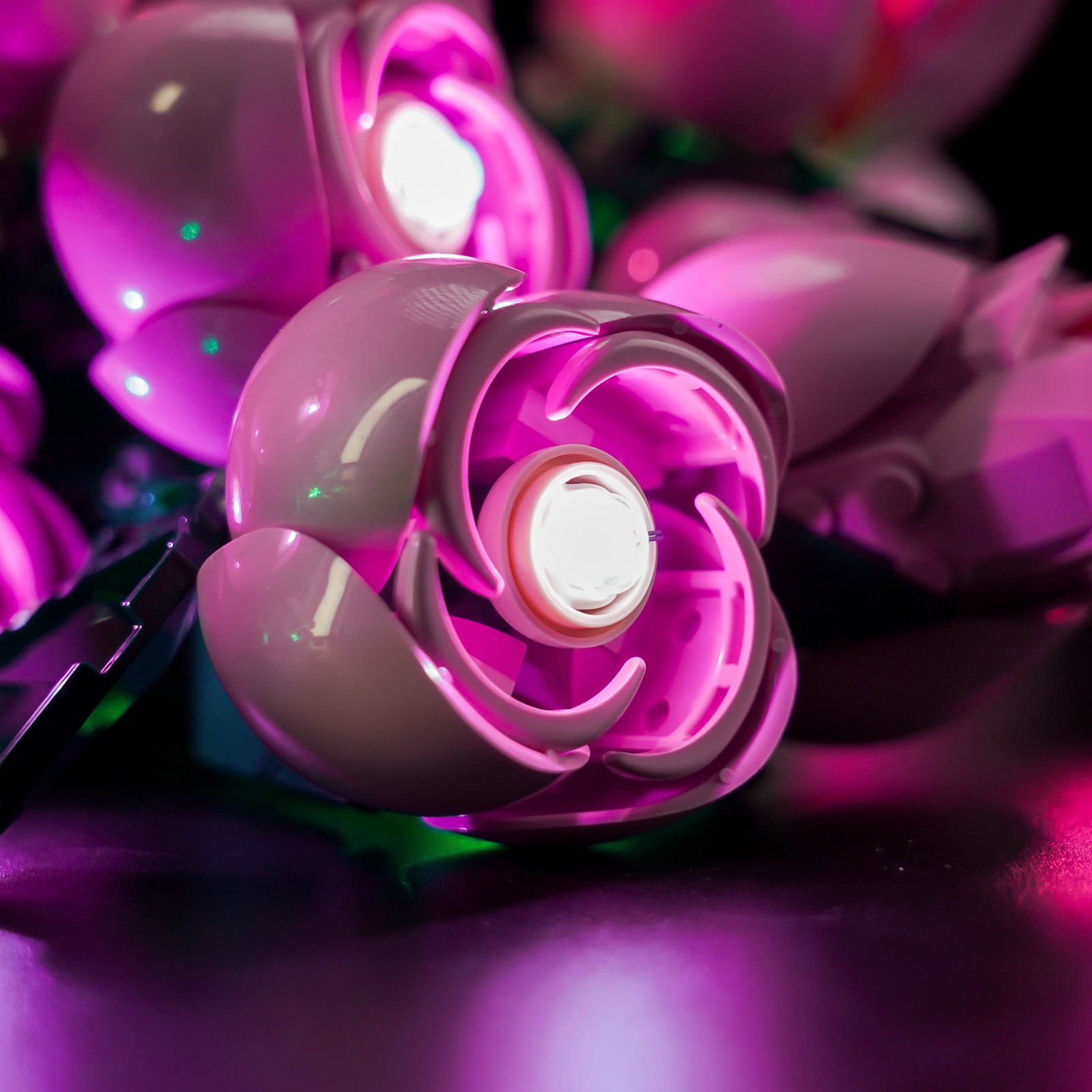 BrickBling Light Kit for LEGO The Botanical Collection Bouquet of Pink Roses 10374