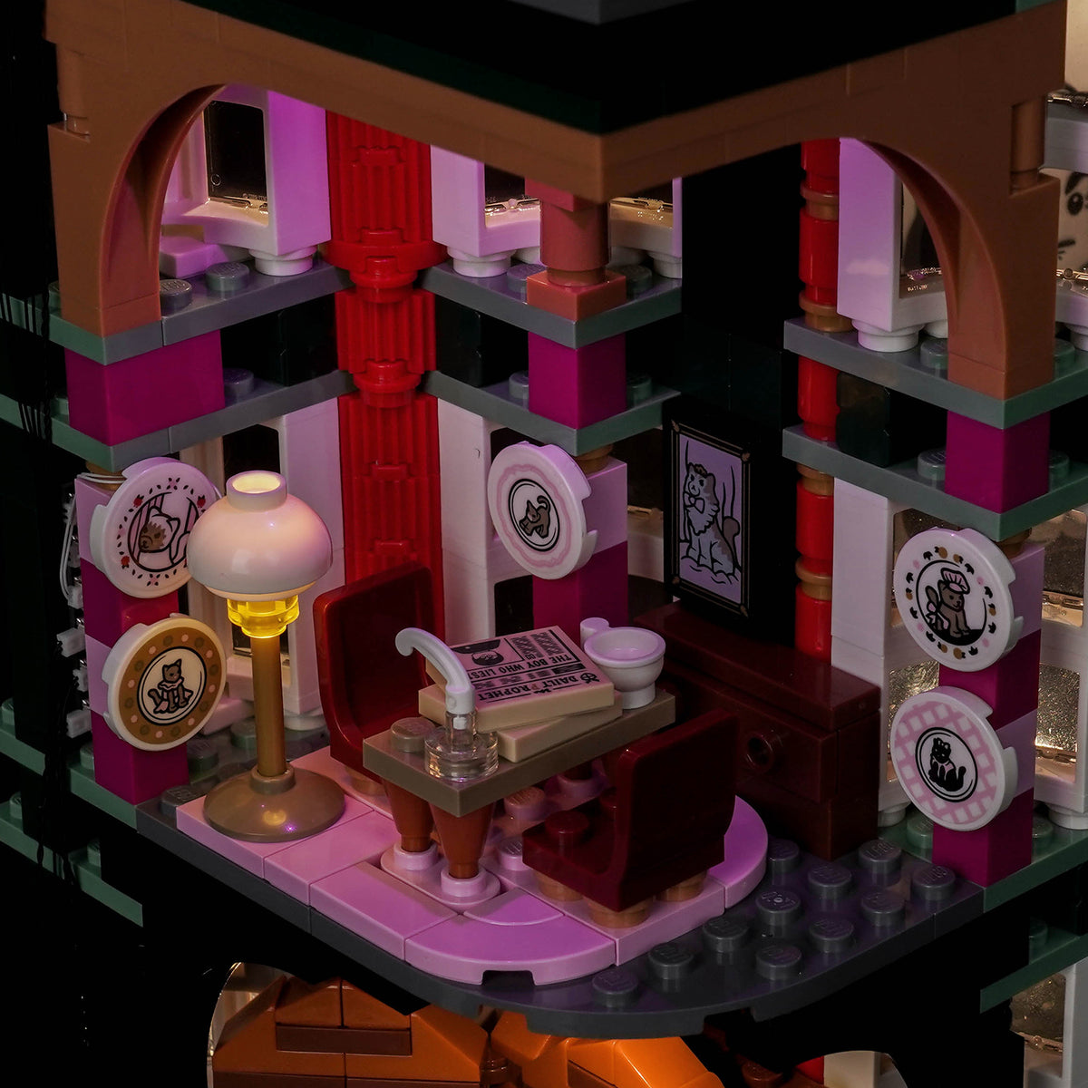 LEGO Ministry of Magic 76476 Light Kit – Interior Office Scene with Pink and Purple Atmospheric Lighting