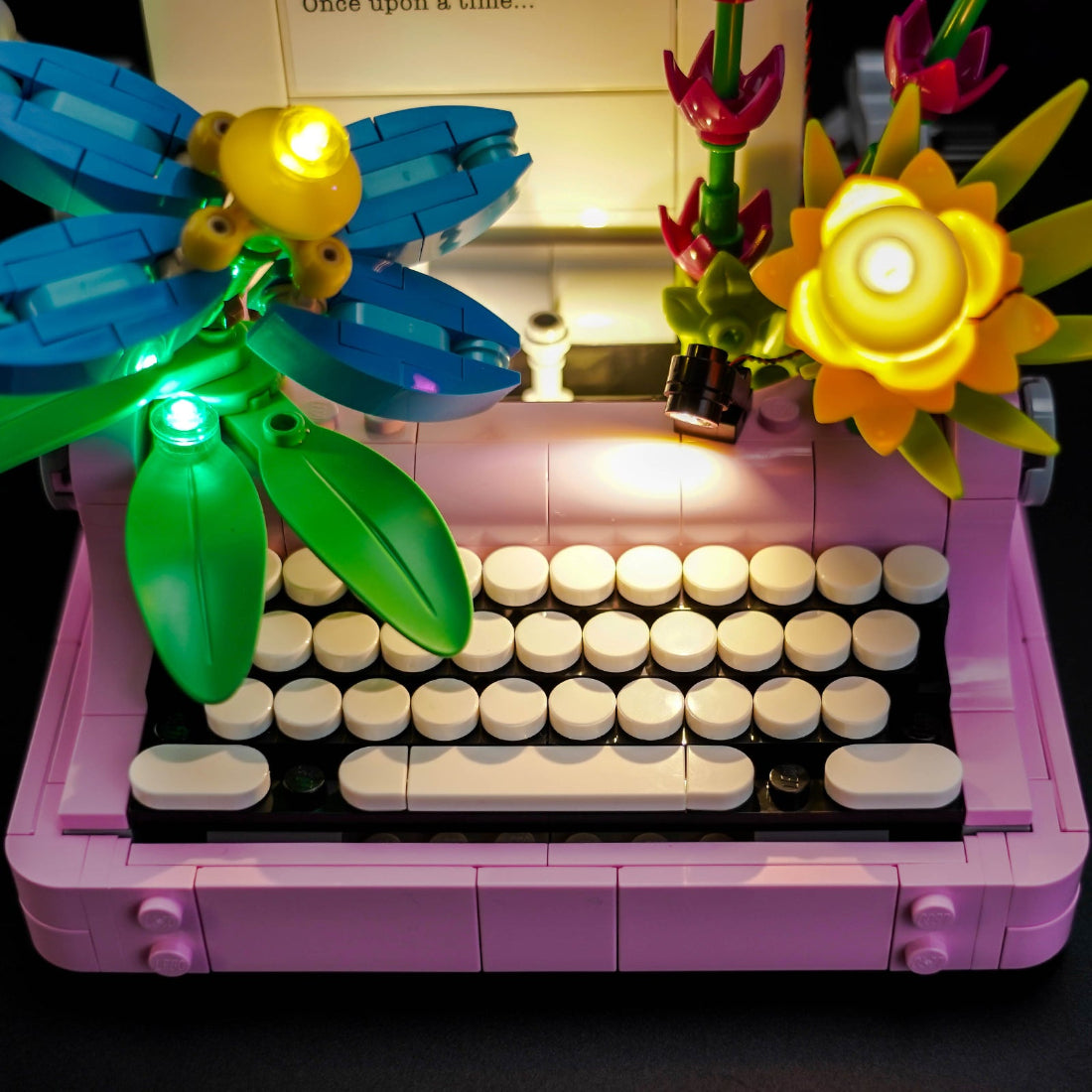 BrickBling Light Kit for LEGO Creator 3-in-1 Typewriter with Flowers 31169