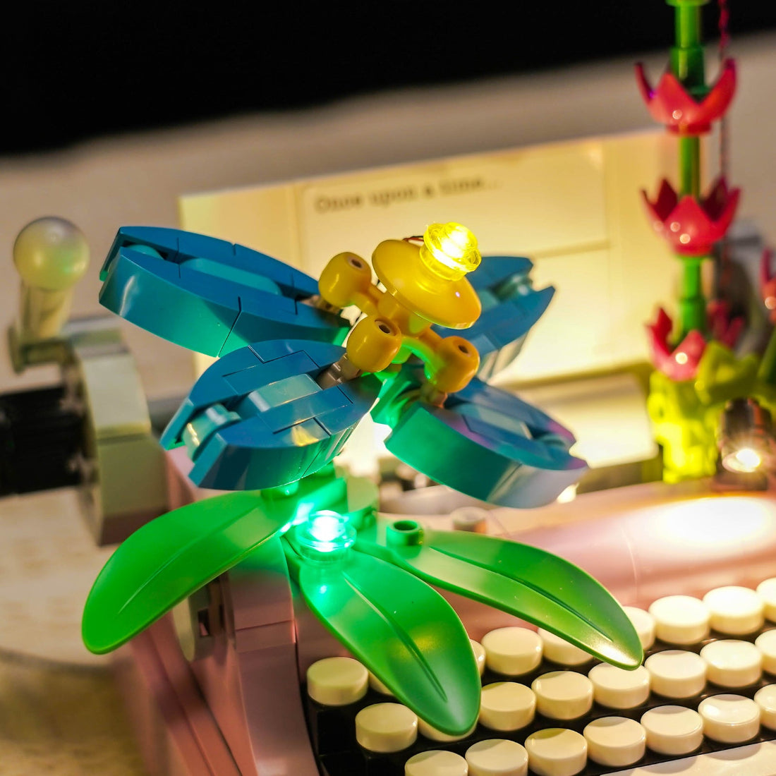 BrickBling Light Kit for LEGO Creator 3-in-1 Typewriter with Flowers 31169