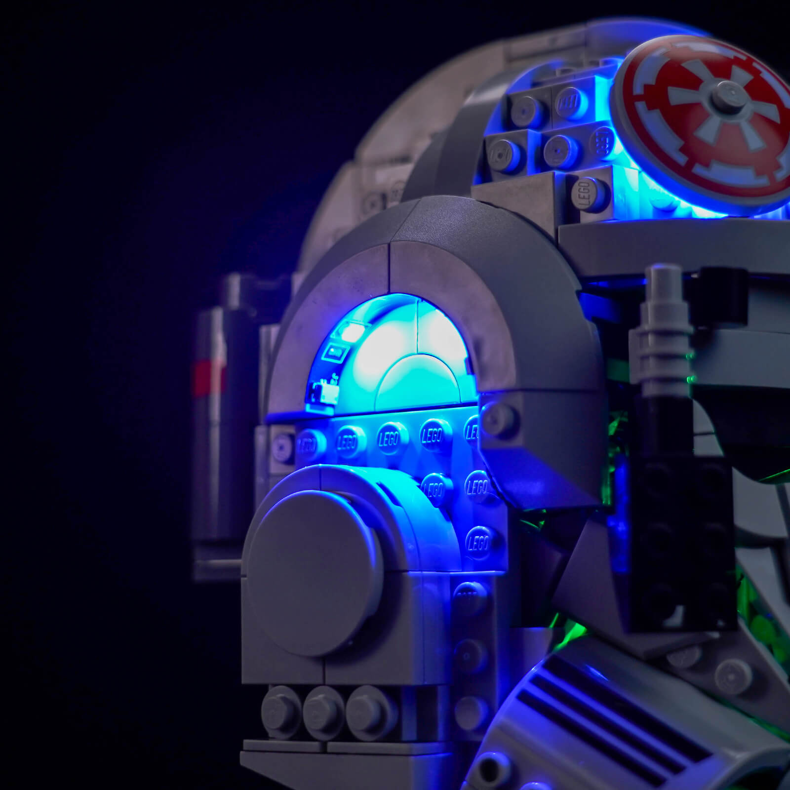 BrickBling Light Kit for LEGO Star Wars AT-AT Driver™ Helmet 75429