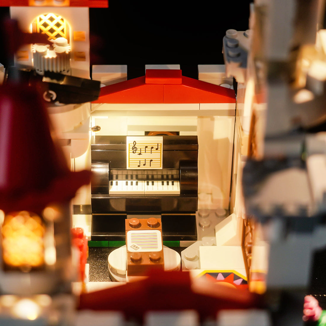 BrickBling  Light Kit for LEGO Super Mario Battle with Roy at Peach's Castle 71435