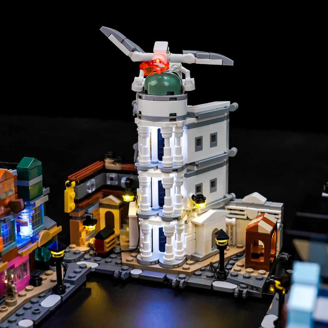 Kit Luci LED YEABRICKS Per Set 76444 Harry Potter Negozi Di Magia Di Diagon Alley – Illumina Il Tuo Modello