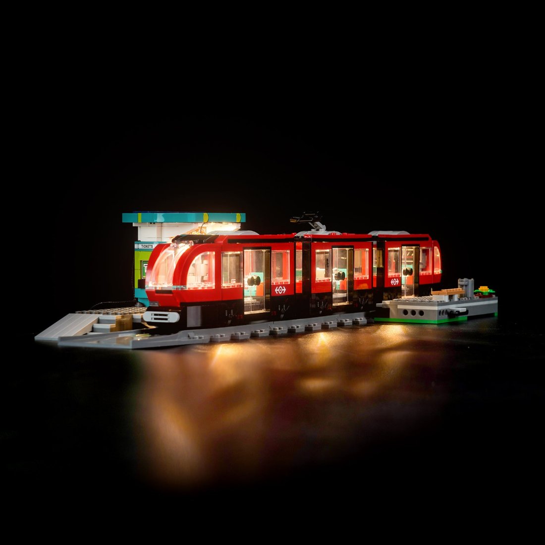 BrickBling Light Kit for LEGO City Downtown Streetcar and Station 60423