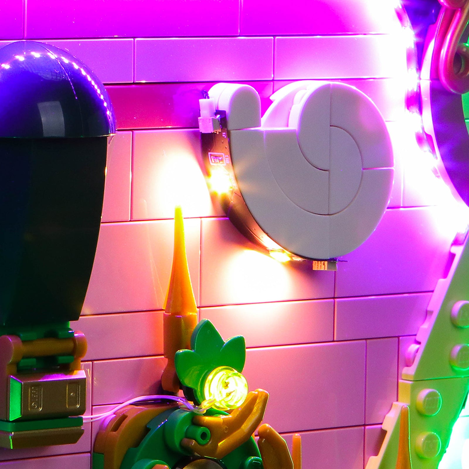 LED Light Kit for LEGO Emerald City Wall Art 75685