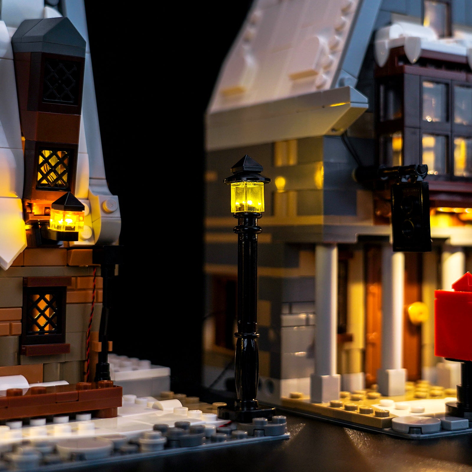 BrickBling Light Kit for LEGO Harry Potter Hogsmeade Village – Collectors' Edition 76457