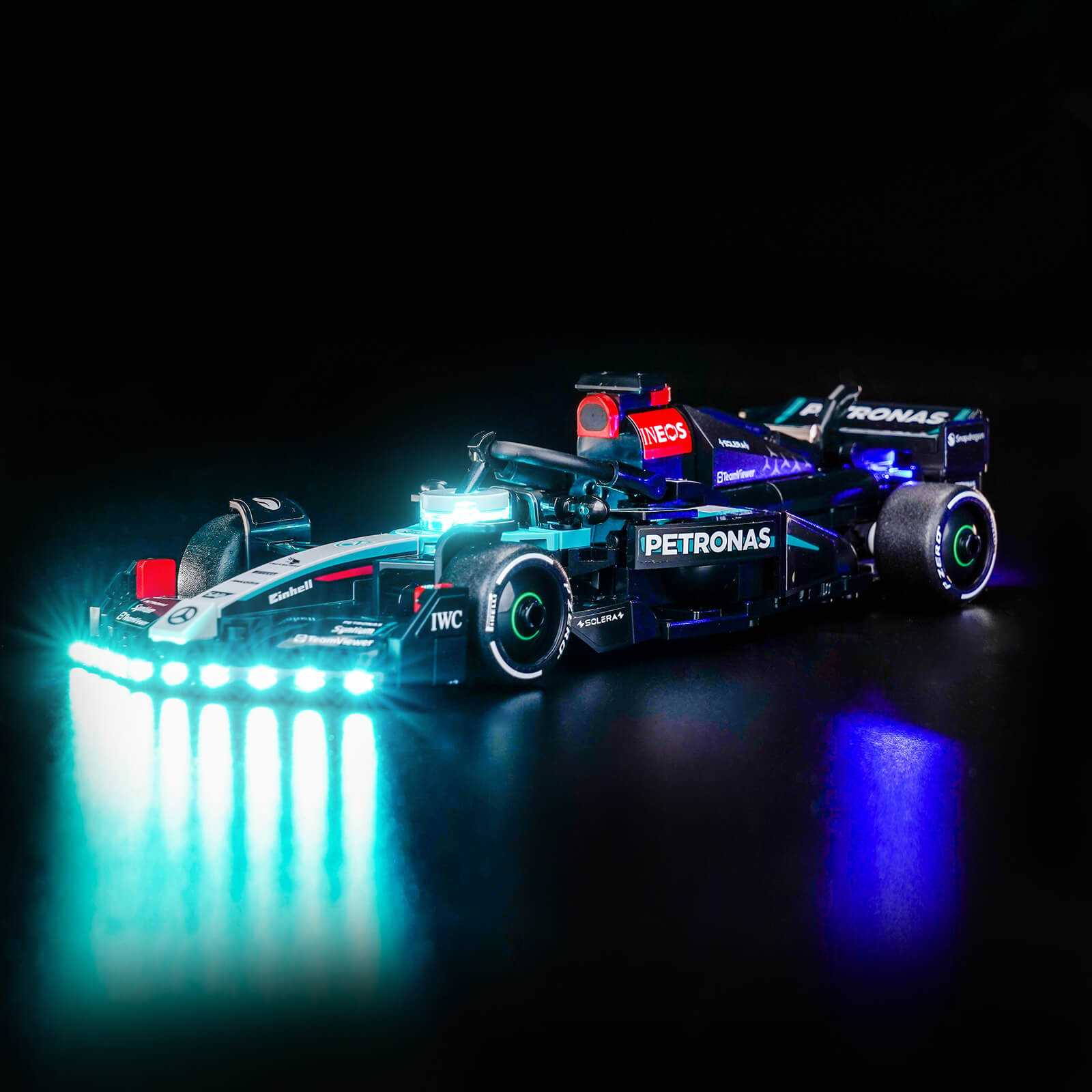 BrickBling Light Kit for LEGO Speed Champions Mercedes-AMG F1® W15 Race Car 77244
