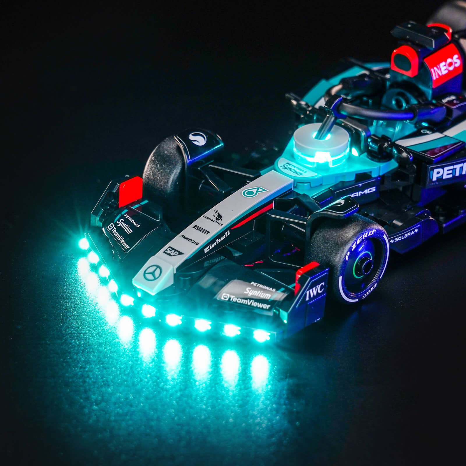 BrickBling Light Kit for LEGO Speed Champions Mercedes-AMG F1® W15 Race Car 77244