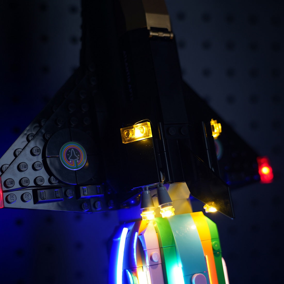 BrickBling Light Kit for LEGO Icons Over the Moon with Pharrell Williams 10391