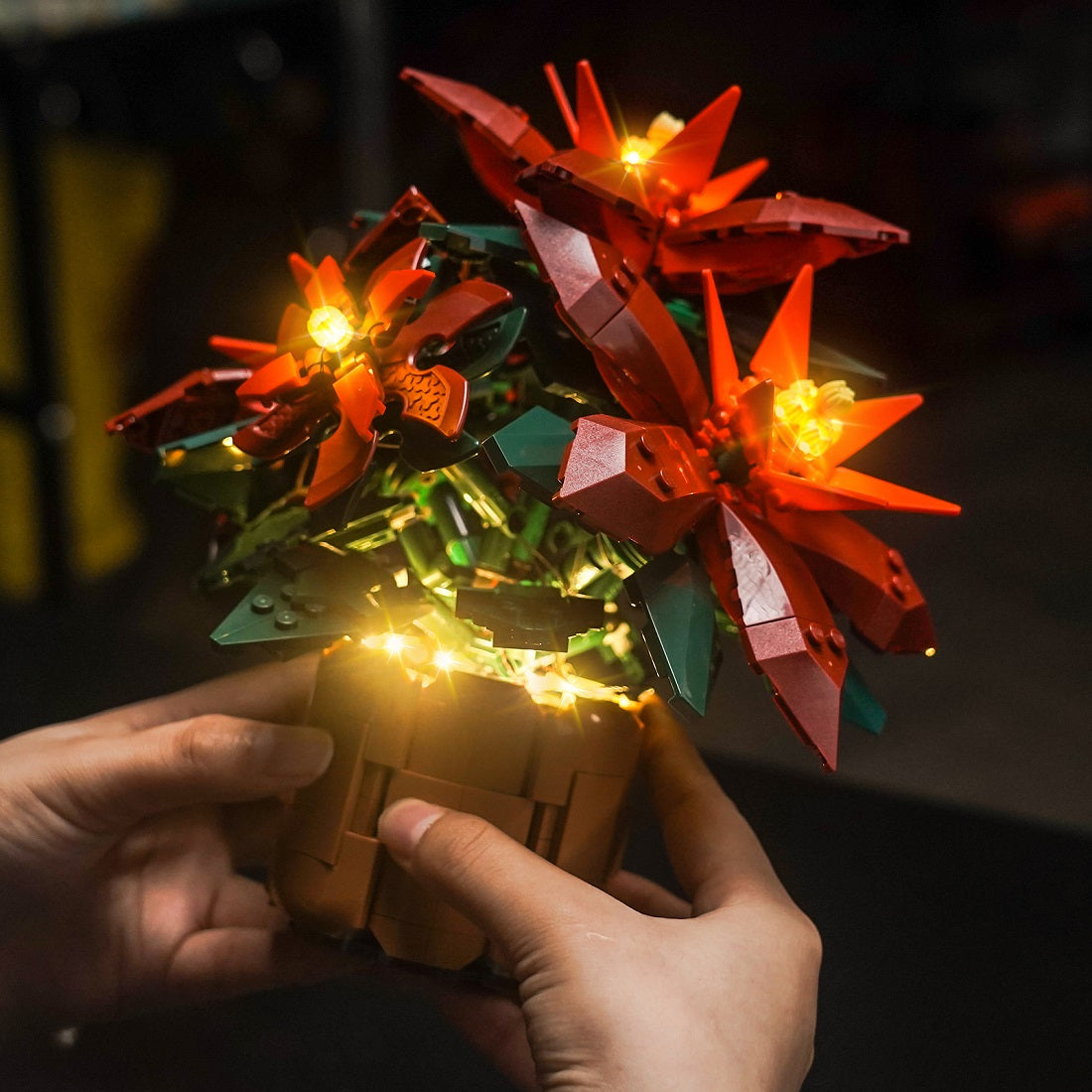 BrickBling Light Kit for LEGO Icons Poinsettia 10370