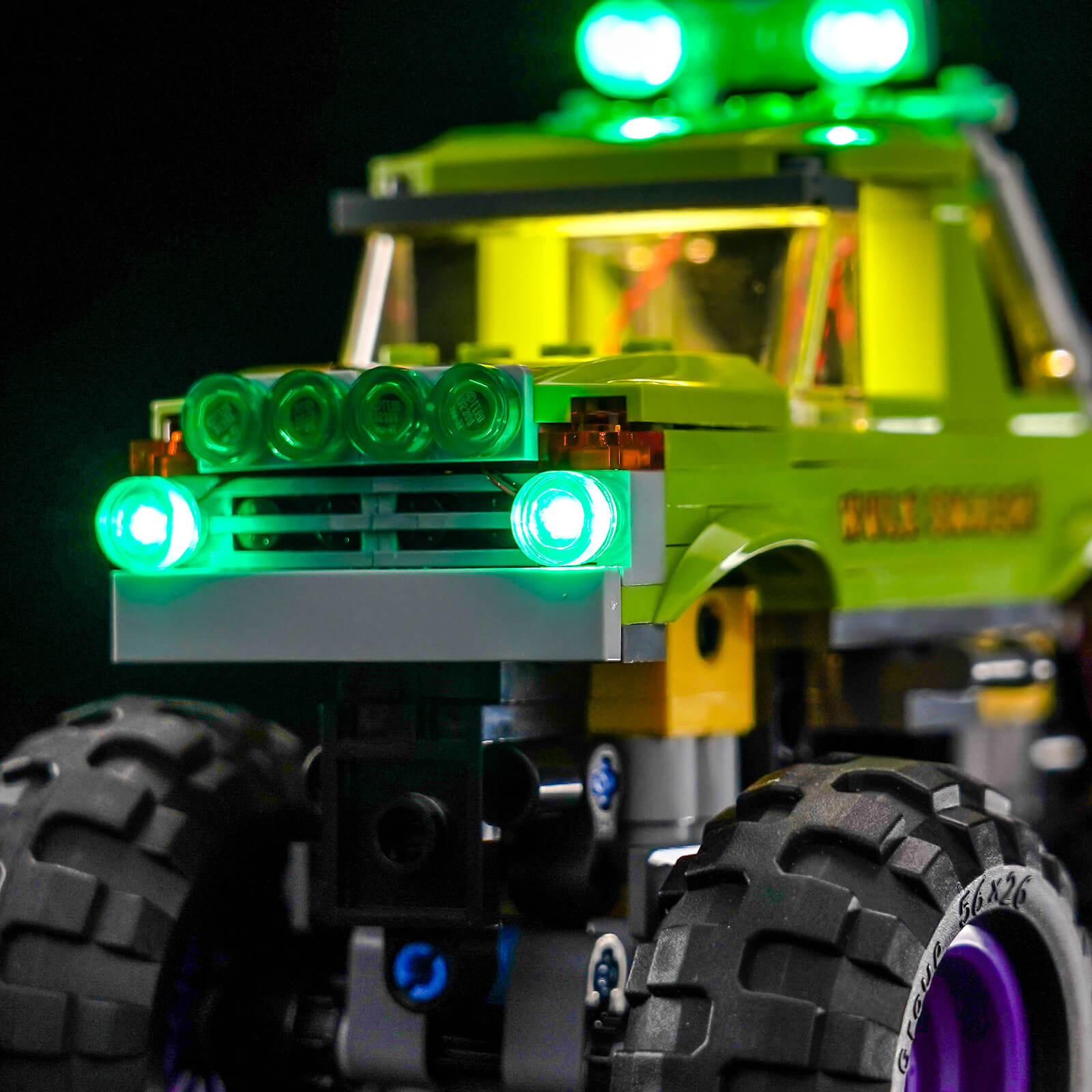 BrickBling Light Kit for LEGO Marvel The Hulk Truck vs. Thanos 76312