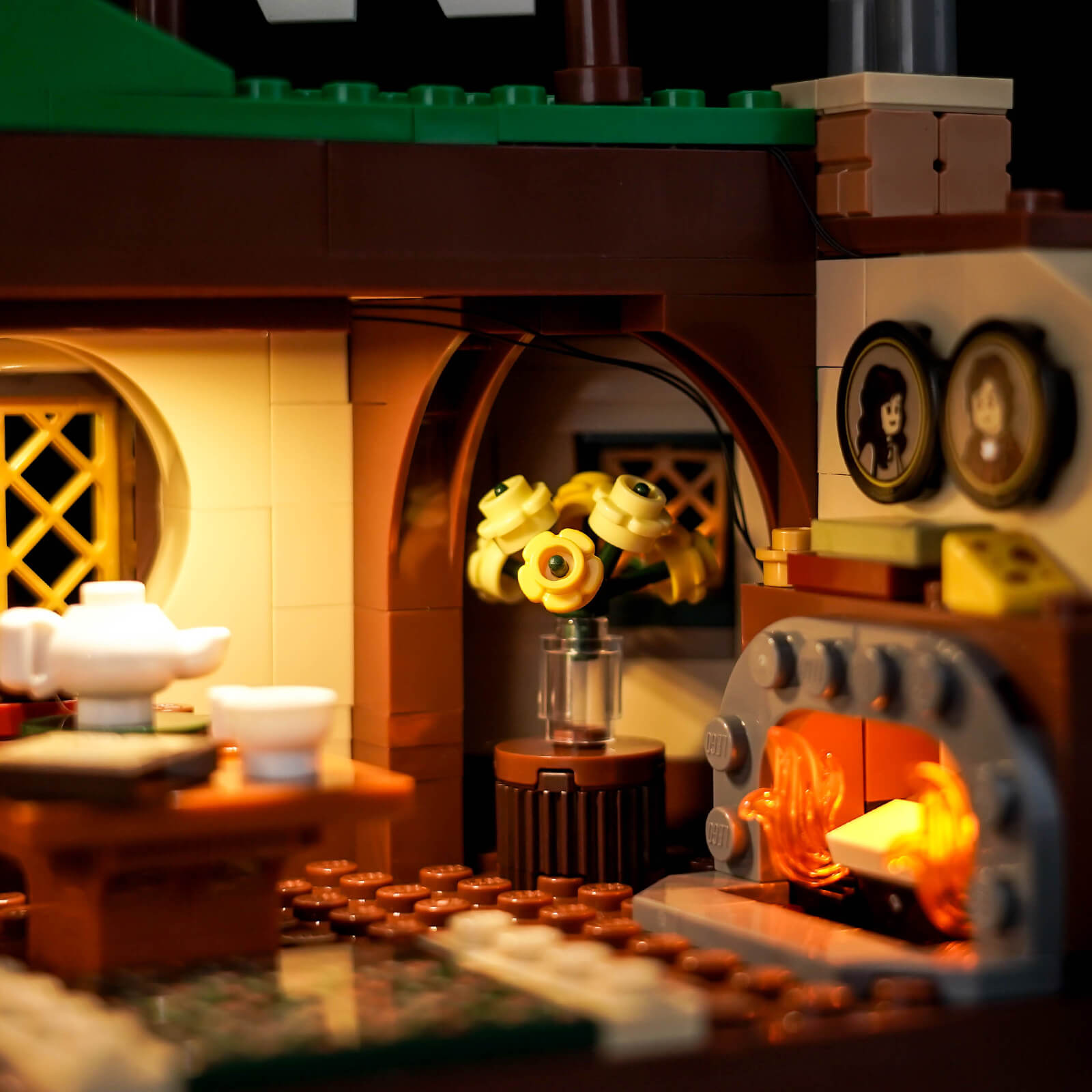 BrickBling Light Kit for LEGO Icons The Lord of the Rings: The Shire™ 10354