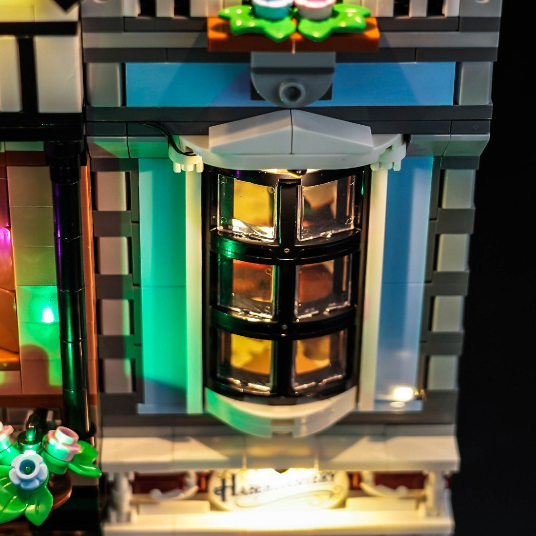 BrickBling Light Kit for LEGO Icons Tudor Corner 10350
