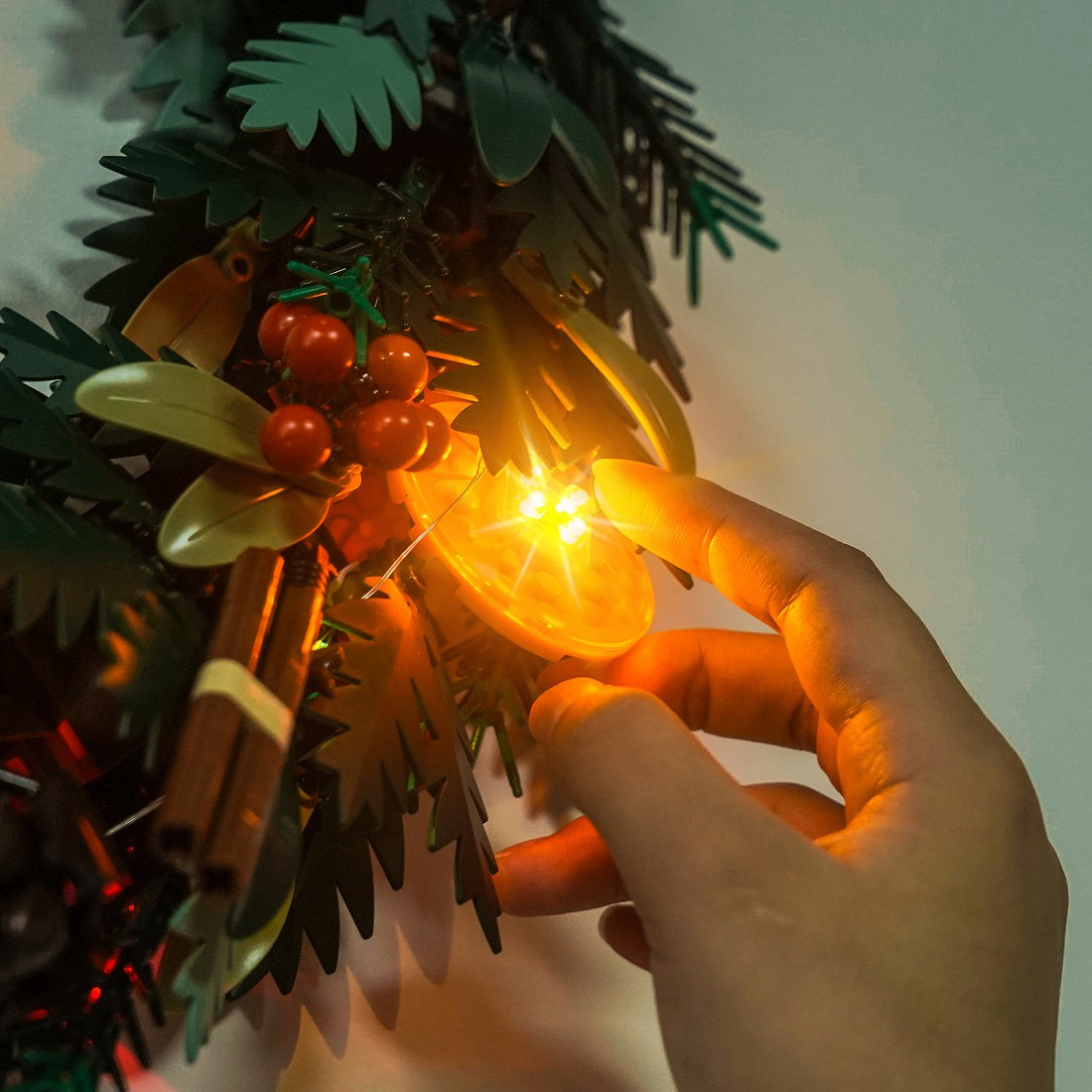 BrickBling Light Kit for LEGO Icons Wreath 10340